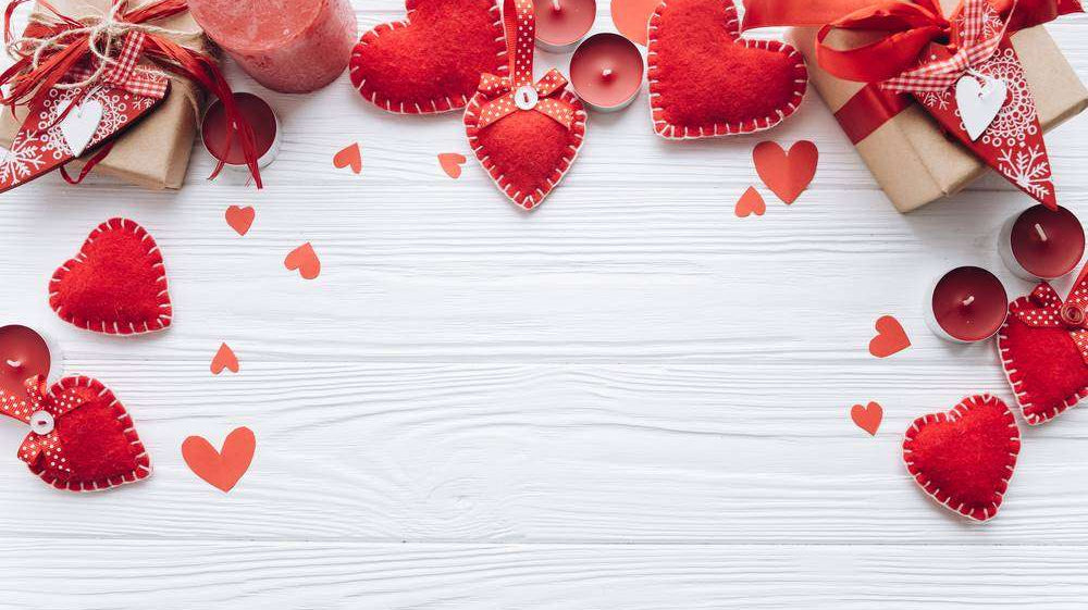 Love is in the Air.  Are you looking for the perfect Romantic Gift Box?